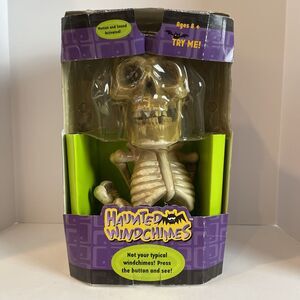 Gemmy Haunted Windchimes 2005 Full Skeleton w Motion & Sound NIB